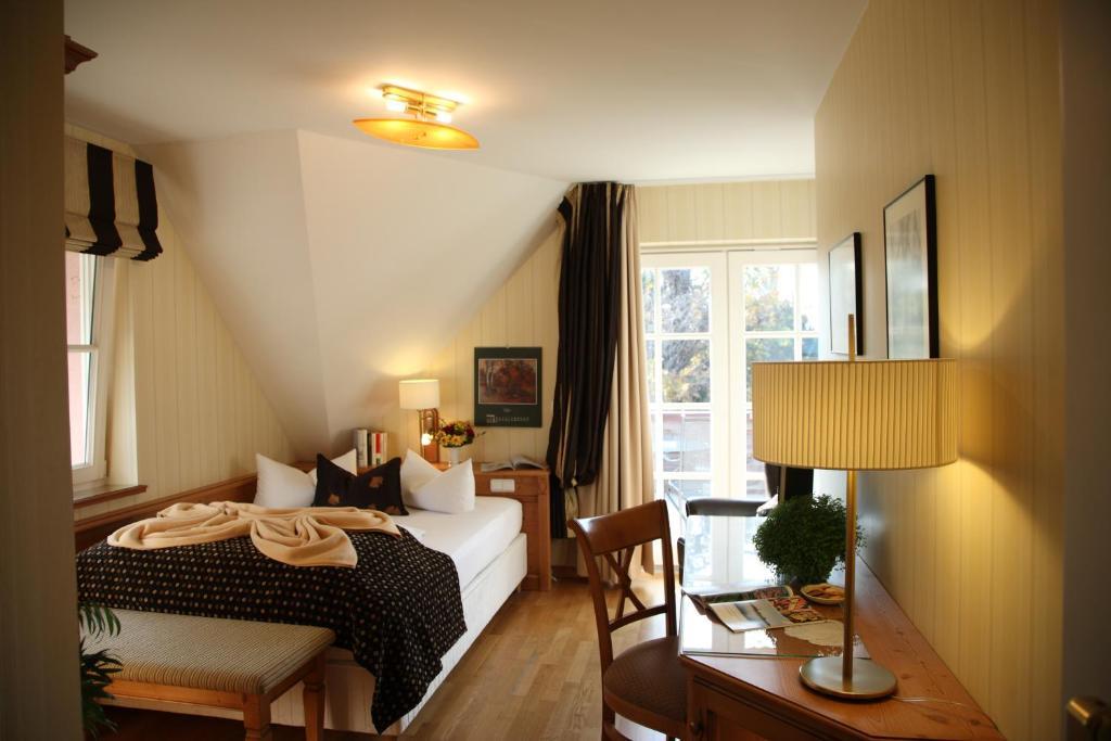 Romantik Hotel Namenlos Аренсгоп Номер фото